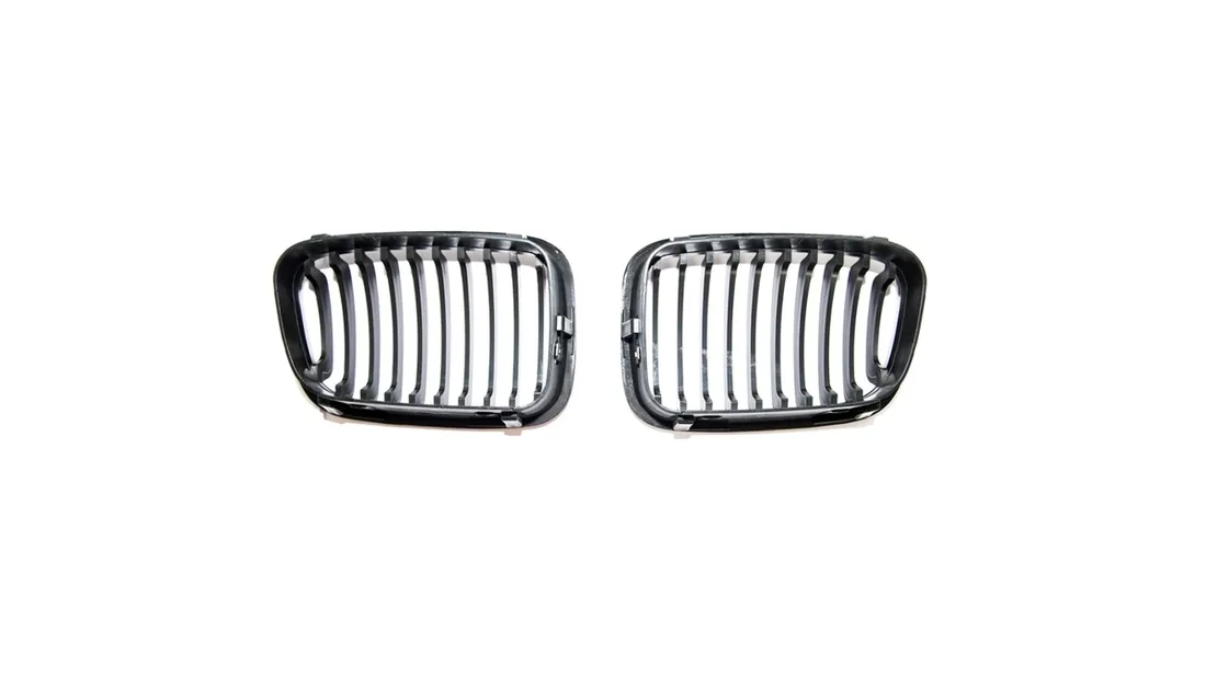 grill-bmw-3-e46-compact-pojedyncze-zeberka-matt-black