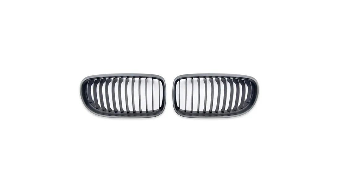 grill-bmw-3-e90-e91-facelift-pojedyncze-zeberka-matt-black-stan-nowy