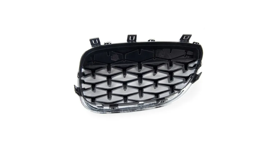 grill-bmw-5-e60-e61-gloss-black-and-chrome