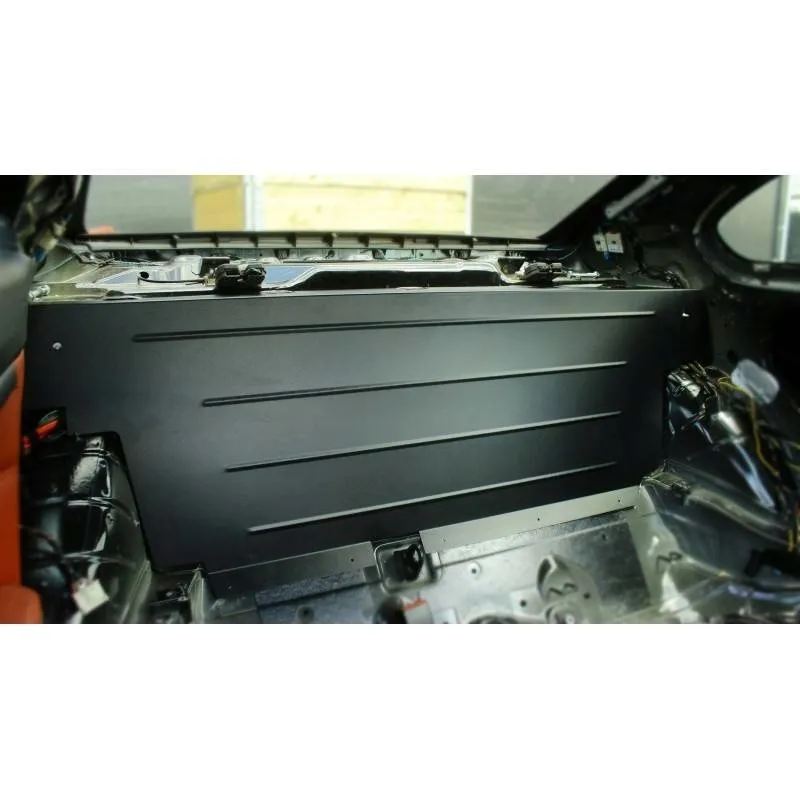 firewall-bmw-e92-coupe-sciana
