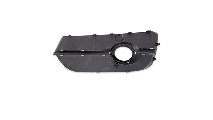 ramka-halogenow-audi-q3-8u-chrome-black-typ-samochodu-samochody-osobowe