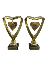 1-statuetka-serce-dzien-kobiet-mezczyzn-kobieta-mezczyzna-na-medal-prezent