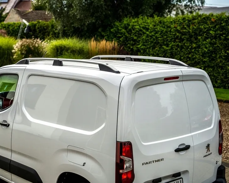 relingi-dachowe-opel-combo-2018-short-kolor-srebrny