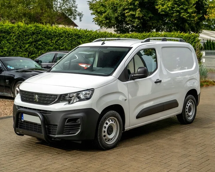 relingi-dachowe-opel-combo-2018-short-typ-samochodu-samochody-dostawcze-samochody-osobowe