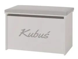 skrzynia-imie-kufer-pojemnik-na-zabawki-z-siedziskiem-z-imieniem-bialy