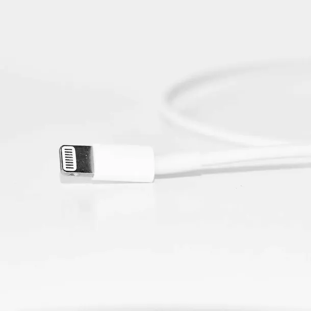 kabel-silikonowy-przewod-usb-c-do-lightning-iphone-apple-3a-1m-stan-nowy-kolor-bialy
