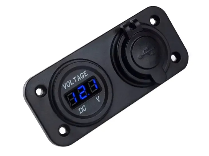 ladowarka-woltomierz-2x-usb-2a-panel-auto-producent-aptel