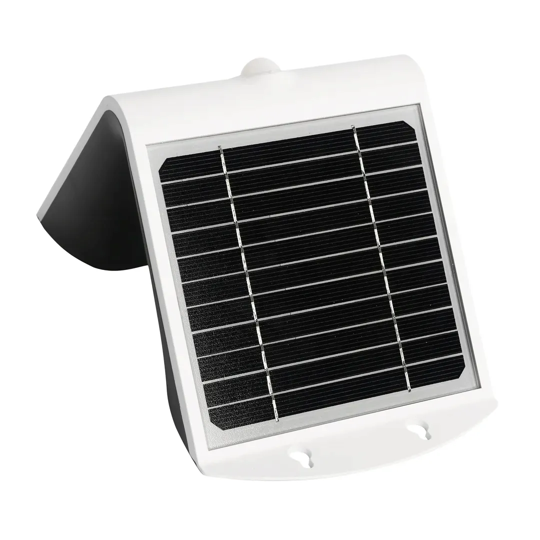 halogen-led-solarny-bialy-32w-na-balkon-taras