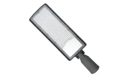 lampa-naswietlacz-150w-5000k-regulowany-na-plac