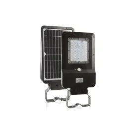 lampa-latarnia-solarna-parkingowa-15w-4000k-przed-magazyn-hale-garaz