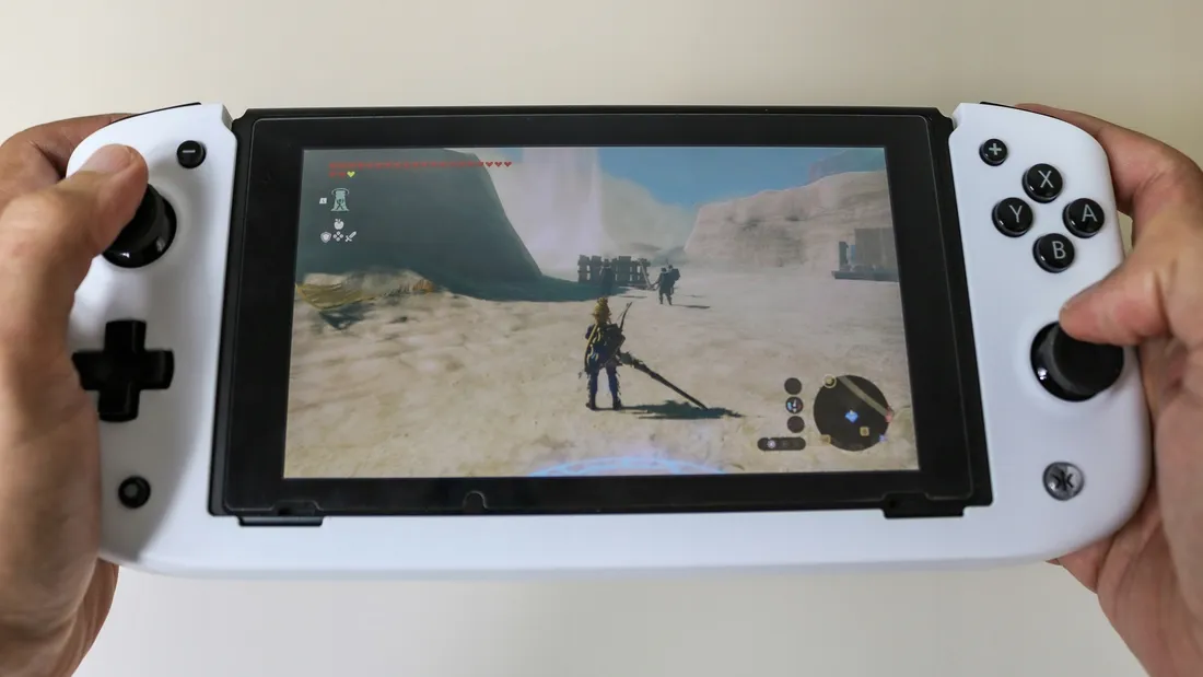 pad-do-konsoli-nintendo-switch-crkd-nitro-deck-white-edition-bialy