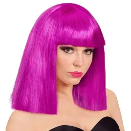 peruka-showgirl-rozowa-fuksja-proste-wlosy-z-grzywka