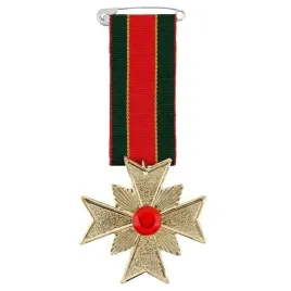 medal-medalion-historyczny-z-czerwonym-kamieniem-zloty-order