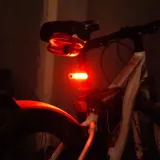 lampka-rowerowa-tylna-led-50lm-usb-4-tryby-latarka-lampa-wodoszczelna-mocna-marka-zeetech