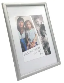 ramka-na-jedno-zdjecie-21x297-a4-srebrna-elegancka-klasyczna-dyplom