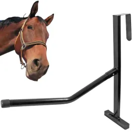 wieszak-york-na-siodlo-dla-konia-przenosny-na-boks-do-pakl-czarny-metalowy