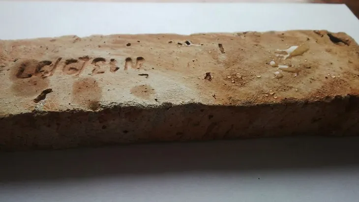 impregnat-do-starej-cegly-5l-marka-starecegly