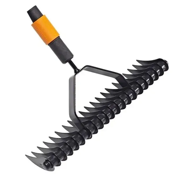 wertykulator-kultywator-do-trawy-aerator-3w1-seria-wertykulator-fiskars