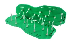 buty-z-kolcami-pod-wylewki-betonowe