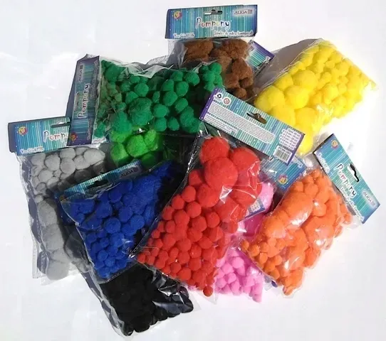pompony-akrylowe-mix-czarne-pom-090-srednica-1-5-cm