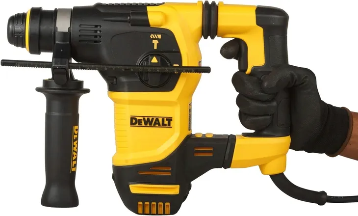 mlotowiertarka-dewalt-d25333k-sds-plus-950-w-funkcyjnosc-3-funkcyjny-wiercenie-z-i-bez-udaru-podkuwanie