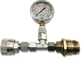 zestaw-pomiarowy-c360-z-gniazdem-i-wtyczka-250-bar