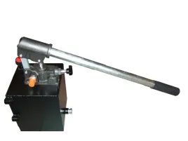 pompa-hydrauliczna-reczna-jednostronna-zbiornik-3l