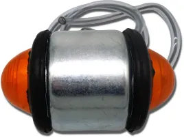mocna-lampa-kierunkowskazu-ursus-c330-blotnik-bok