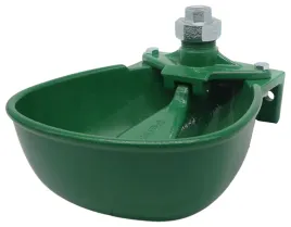 poidlo-zeliwne-z-jezykiem-typ-106-3l-dla-bydla-i-koni-farma-obejma