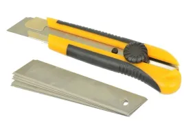 noz-do-tapet-ostrze-lamane-25mm-wymienne-5-sztuk
