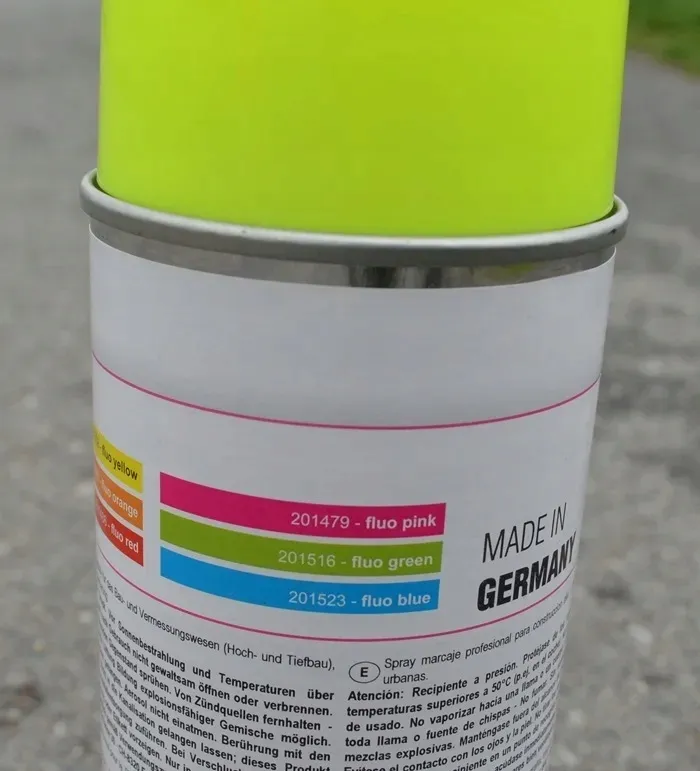 marker-drogowy-fluorescencyjny-znacznik-geodezyjny