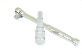 sztorcowy-klucz-stopniowy-do-grzejnika-grzechotka