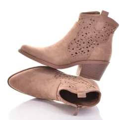 eleganckie-damskie-botki-zamszowe-azurowe-plaski-obcas-modne-czarne