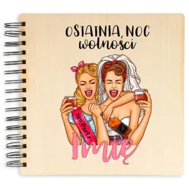 album-drewniany-ostatnia-noc-wolnosci-22x22cm-imie