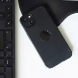 nakladka-simple-black-do-iphone-5-5s-se-stan-nowy-funkcje-pochlanianie-wstrzasow