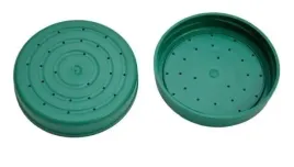 nakretka-plastikowa-z-dziurkami-do-podkarmiania