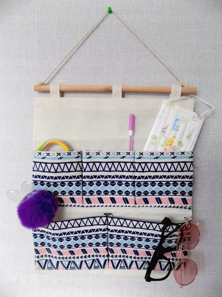 organizer-wiszacy-pojemnik-kosz-na-sciane-zabawki