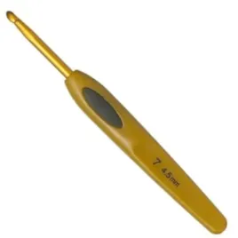 szydelko-aluminiowe-z-ergonomiczna-raczka-clover-soft-touch-rozmiar-450-mm