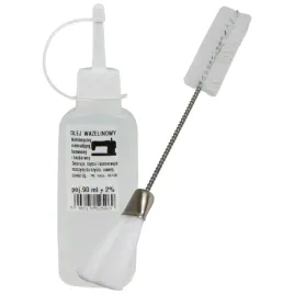 olej-wazelinowy-90ml-pedzelek-do-czyszczenia