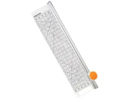 gilotyna-z-linijka-obrotowe-ostrze-fiskars-6x24