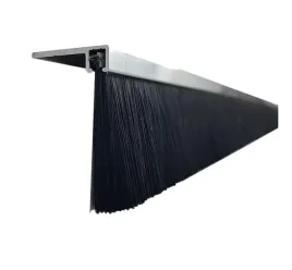 szczotka-uszczelniajaca-drzwi-brame-katowa-h55mm-2m