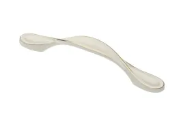 uchwyt-meblowy-gtv-royal-piano-c96-mm-l131-mm-bialy-zloty