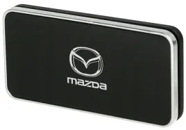 czarny-zapach-perfumy-samochodowe-na-kratke-nawiewu-mazda-modern-wood