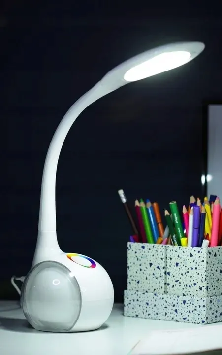 lampka-biurkowa-led-biurko-lampa-dla-dziecka-rgb