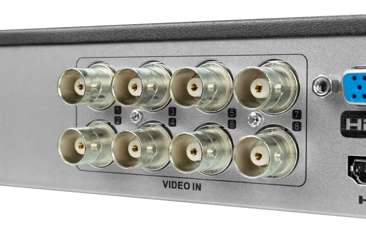 rejestrator-hilook-dvr-8ch-5mp-wysokosc-produktu-4-5-cm