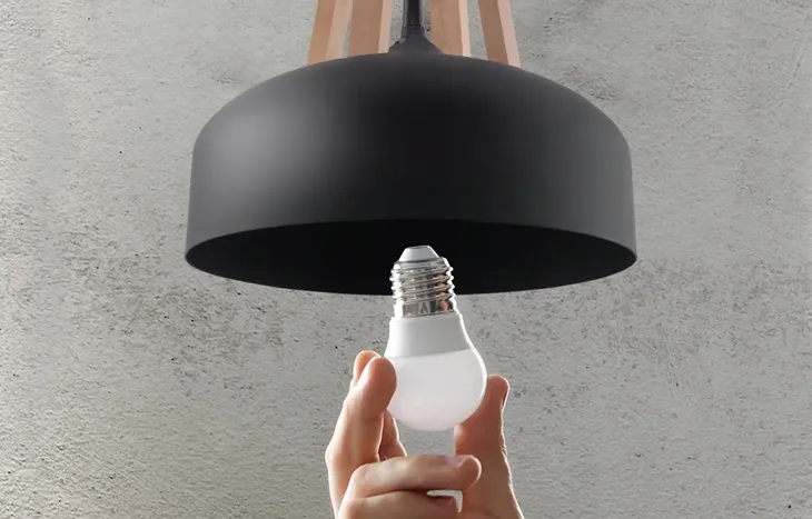 kinkiet-verdo-czarny-zawiera-baterie-nie