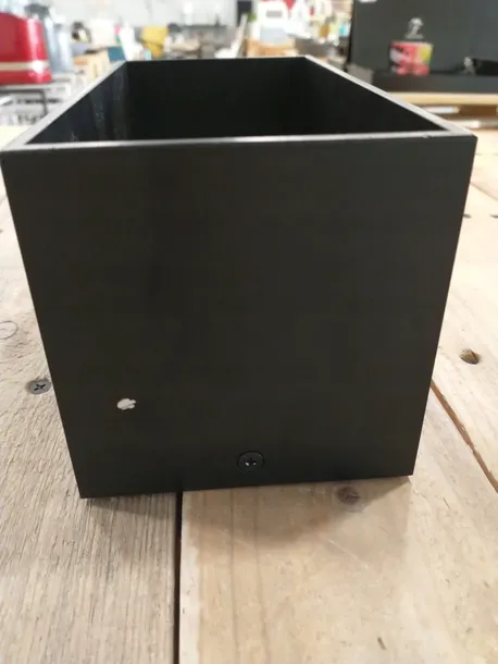 plafon-quad-maxi-czarny-rodzaj-spot