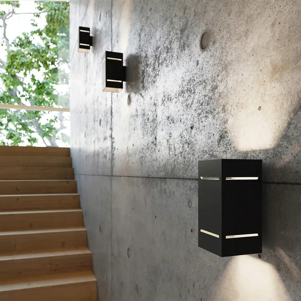 kinkiet-blocco-czarny-maksymalna-moc-pojedynczego-zrodla-swiatla-40-w