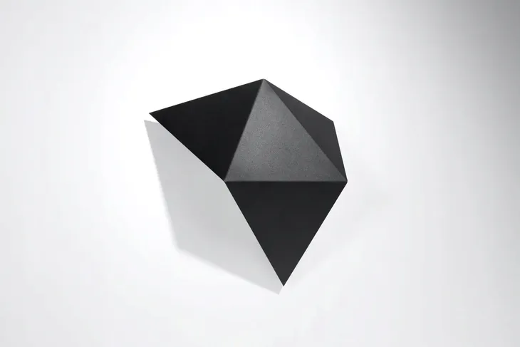 kinkiet-solido-czarny-barwa-swiatla-wielokolorowy