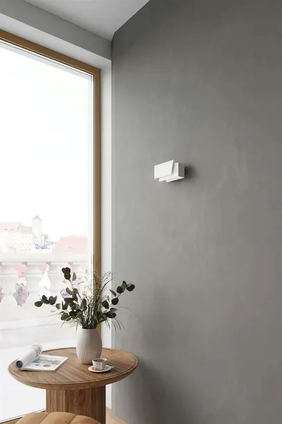 kinkiet-piegare-bialy-informacje-dodatkowe-zarowki-w-zestawie